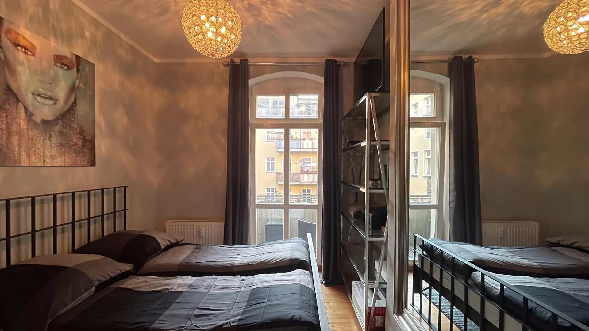 Apartment Bevoflats Altbauwohnung Mit Balkon Prenzlauer Berg Berlin