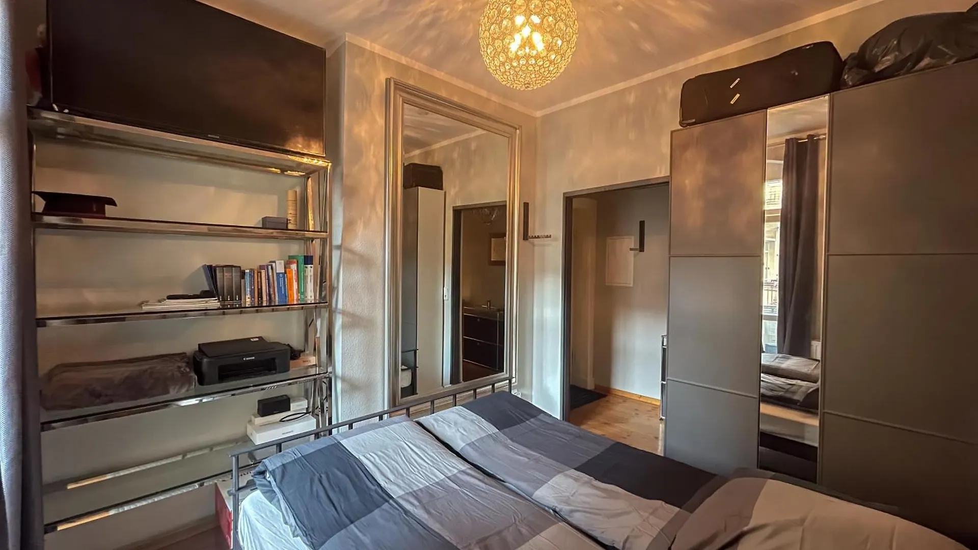Bevoflats Altbauwohnung Mit Balkon Prenzlauer Berg Berlin Germany